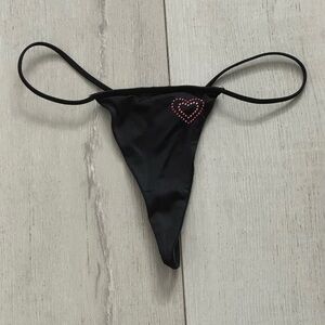 Victoria’s Secret Very Sexy V-String